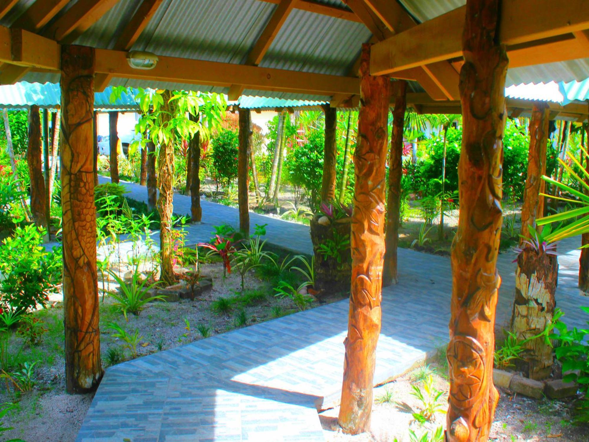 Le Uaina Beach Resort Faleapuna Eksteriør bilde